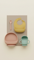 Silicone feeding set with suction base